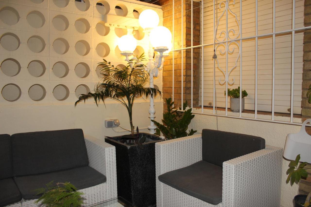 Apartamento Jardin Cerca Del Centro Sevilla Buitenkant foto